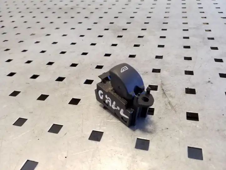 Volvo XC60 (2008 - 2013)  31272013 Кнопка стеклоподъемников