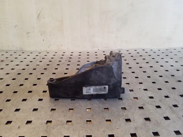 BMW 3 E90 E91 (2005 - 2012) 779445501 Кронштейн насоса ГУР — фото 4