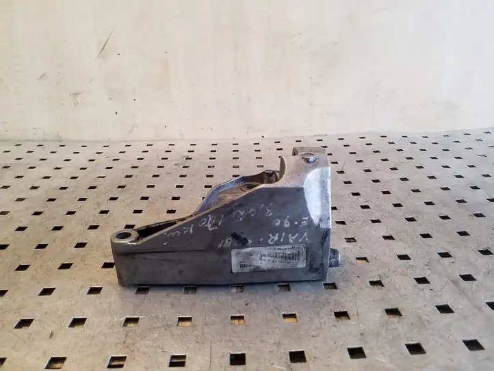 BMW 3 E90 E91 (2005 - 2012) 779445501 Кронштейн насоса ГУР — фото 3