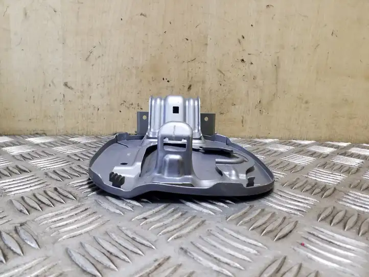 Honda CR-V (2006 - 2009) Крышка топливного бака — фото 4