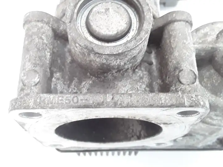 Nissan Primera (2001 - 2008) RME50 Дроссельная заслонка — фото 8