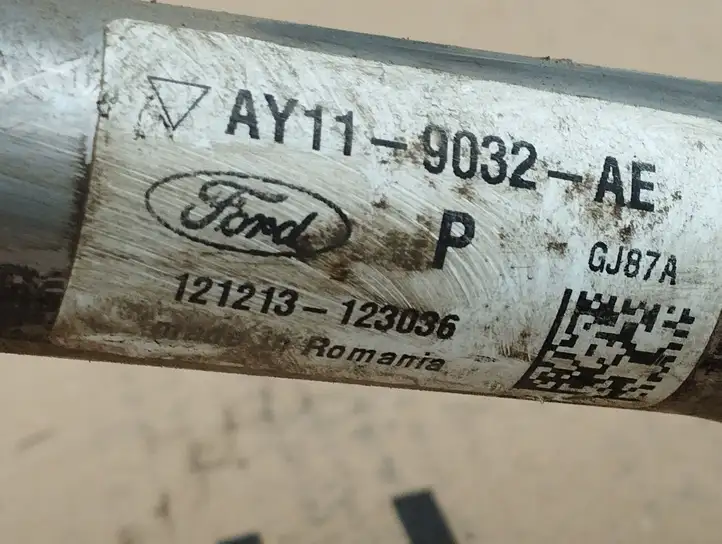 Ford B-MAX (2012 - 2018) AY119032AE Топливная наливная труба — фото 2