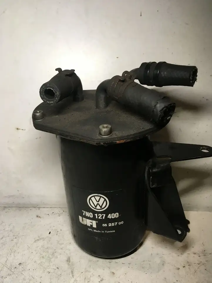 Volkswagen PASSAT B7 (2011 - 2014) 7N0127400 Корпус топливного фильтра — фото 1