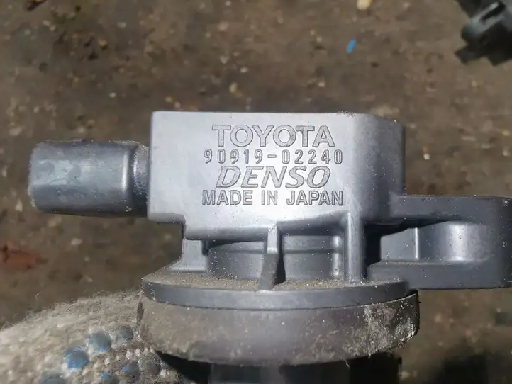 Toyota Yaris (2003 - 2005) 9091902240 Катушка зажигания — фото 3