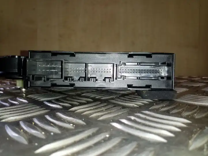 Volkswagen Touareg I (2002 - 2010)  3D0959794E Механизм подъема окон задней двери