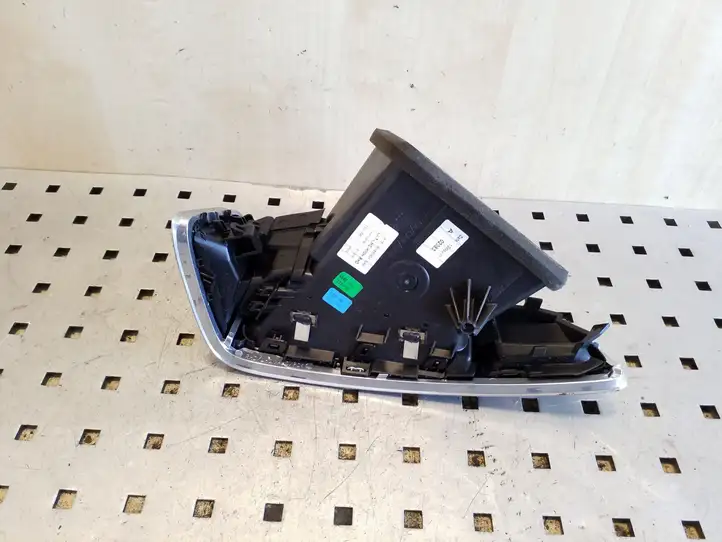 Ford Focus (2011 - 2015)  BM51A018B09DF3JA6 Боковая воздушный дефлектор