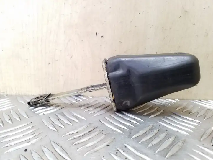 Volkswagen Transporter-Caravelle (1990 - 2003)  701837249 Ограничитель открывания двери