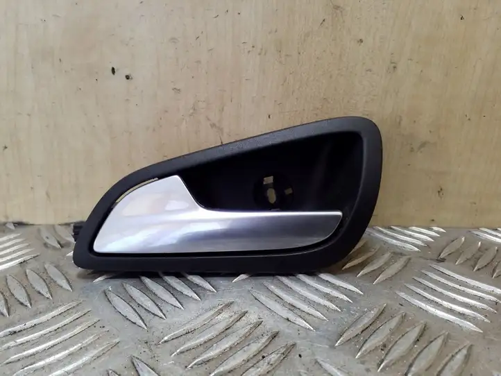 Ford Focus (2011 - 2015) AM51U22601BDW Внутренняя ручка задней двери — фото 1