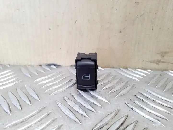 Volkswagen Golf IV (1998 - 2005) 3B0959855B Блок кнопок стеклоподъемников — фото 1