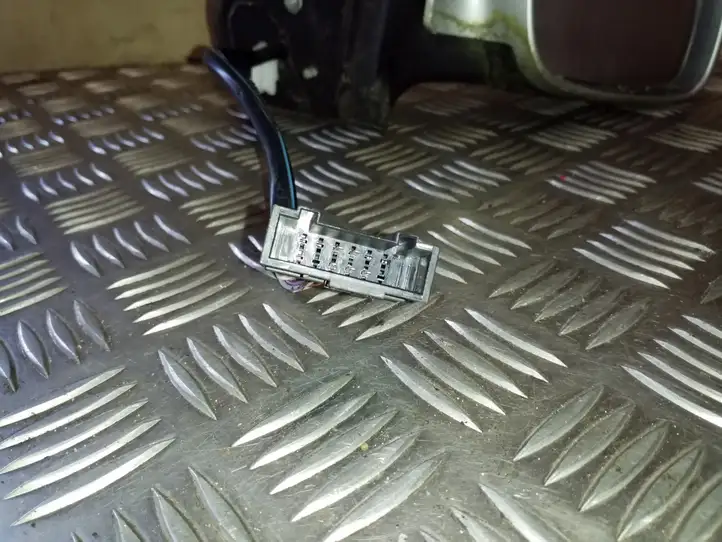 Volkswagen Golf IV (1998 - 2005)  E1010515 Зеркало боковое с электрическим приводом