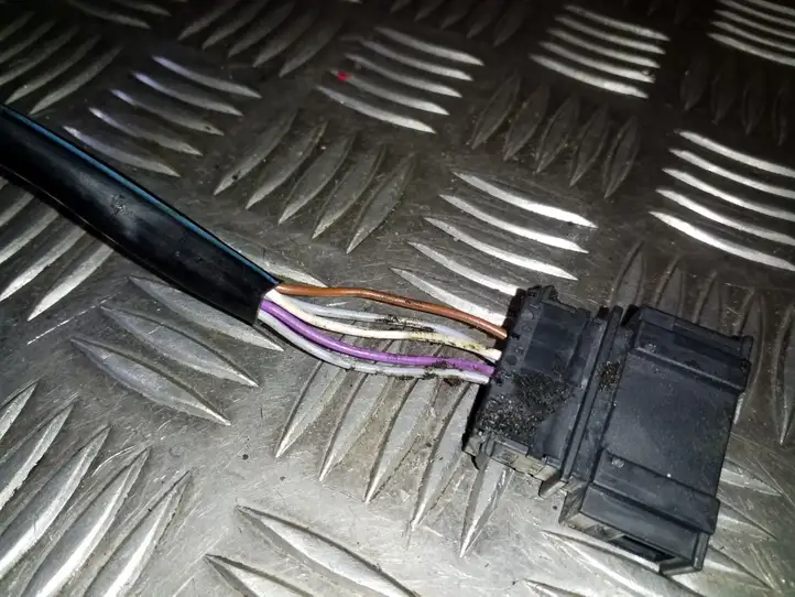 Volkswagen Golf IV (1998 - 2005)  E1010515 Зеркало боковое с электрическим приводом