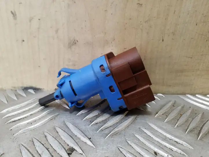 Land Rover Range Rover Sport (2005 - 2009)  VE712061 Датчик тормозной педали