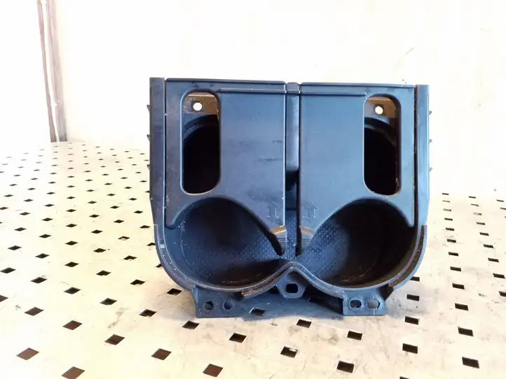 Toyota RAV 4 (XA20) (2000 - 2005) 5562542010 Подстаканник — фото 2