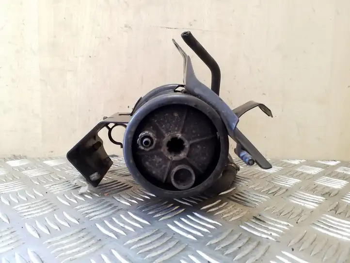 Volvo S40 (2000 - 2004)   Фильтр топлива