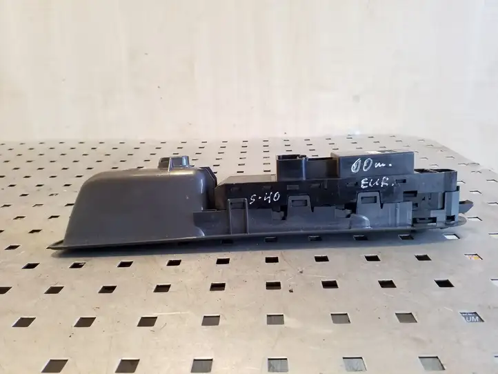 Volvo S40, V40 (2000 - 2004) 30638694 Кнопка стеклоподъемников — фото 4