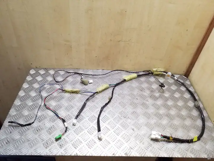 Subaru Outback (2009 - 2014) 81801AJ030 Прочая электропроводка — фото 1