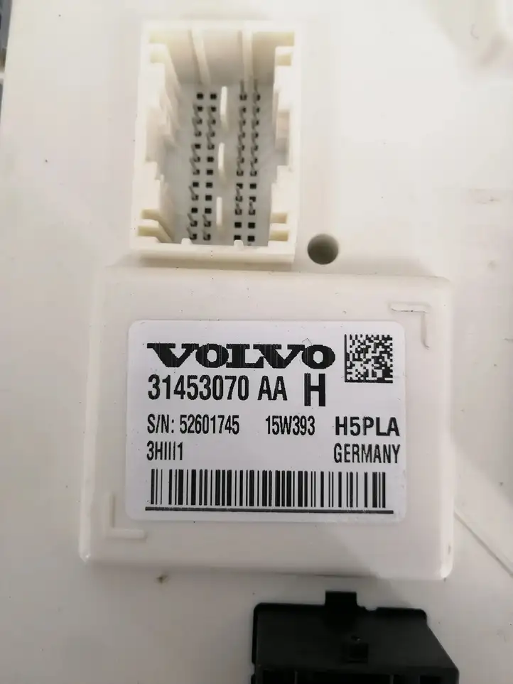 Volvo XC90 (2014 - 2019) 31453070AA Модуль комфорта — фото 2