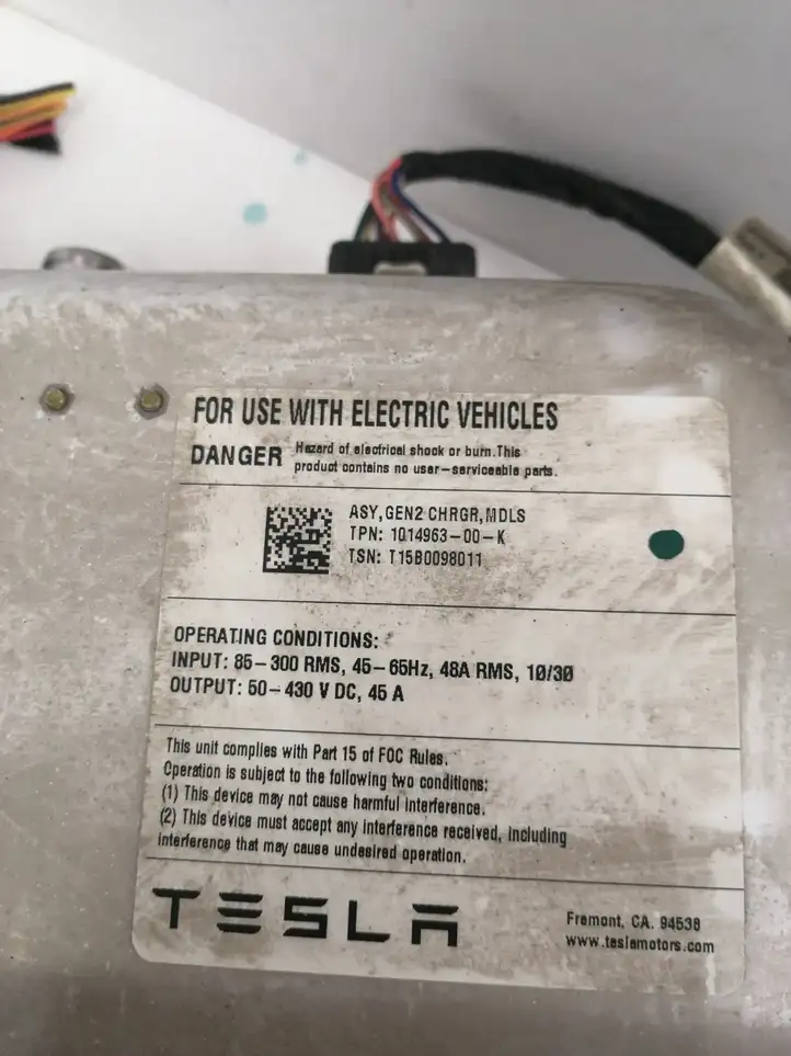 Tesla Model S (2012 - 2016) 101496300K Инвертор напряжения — фото 5