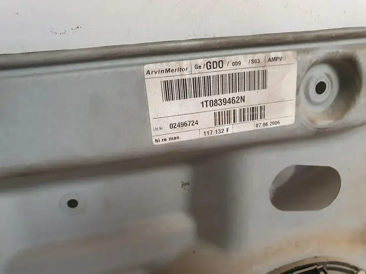 Volkswagen Touran I (2003 - 2010) 1T0839462N Механический стеклоподъемник задней двери — фото 3