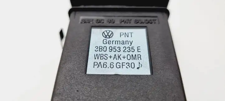 Volkswagen PASSAT B5.5 (2001 - 2005) 3B0953235E Включатель аварийных фонарей — фото 3