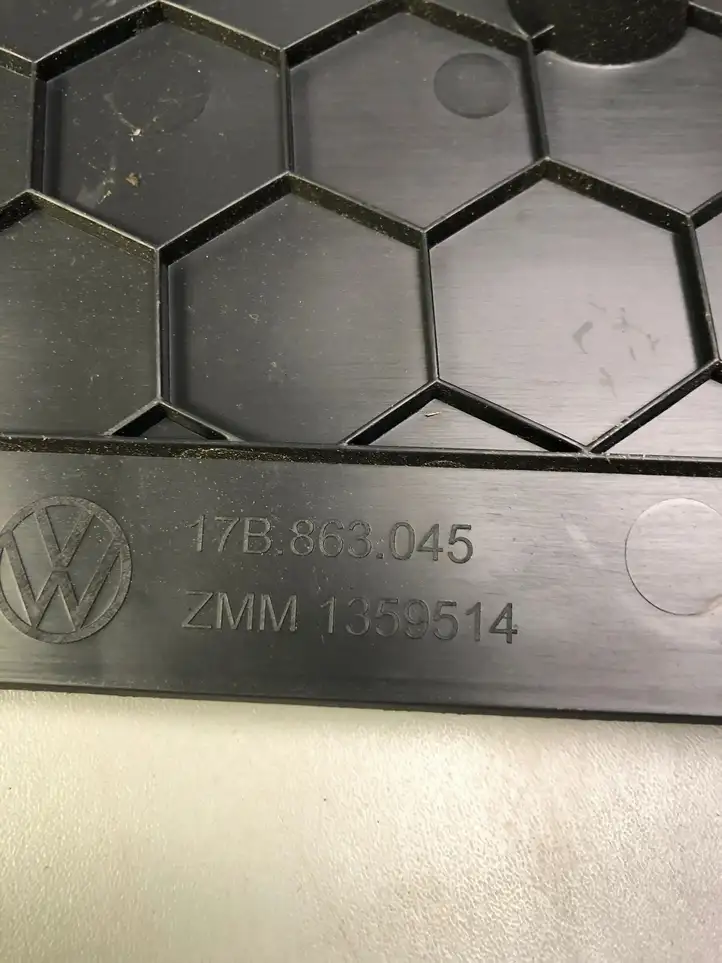Volkswagen Jetta USA (2019 - ) 17B863045 Прочие детали салона — фото 5