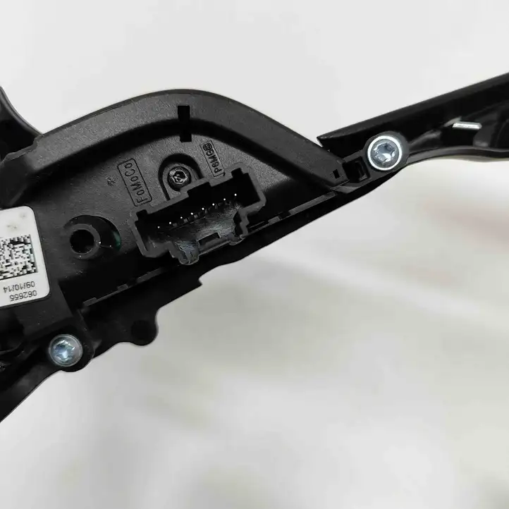 Ford Mondeo MK V (2014 - ) ES733F910B Кнопки на рулевом колесе — фото 6