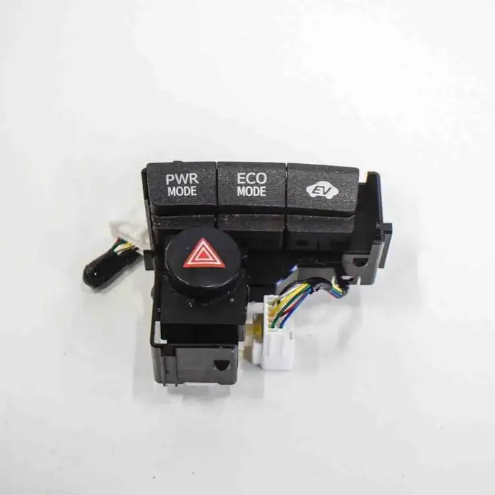 Toyota Prius (XW30) (2009 - 2015) 8095510 Блок кнопок на панели — фото 1