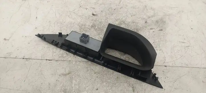 Seat Toledo III (5P) (2004 - 2009) 156022462 Блок кнопок стеклоподъемников — фото 3