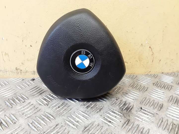 3051642 BMW X3 E83 Vairo oro pagalvė