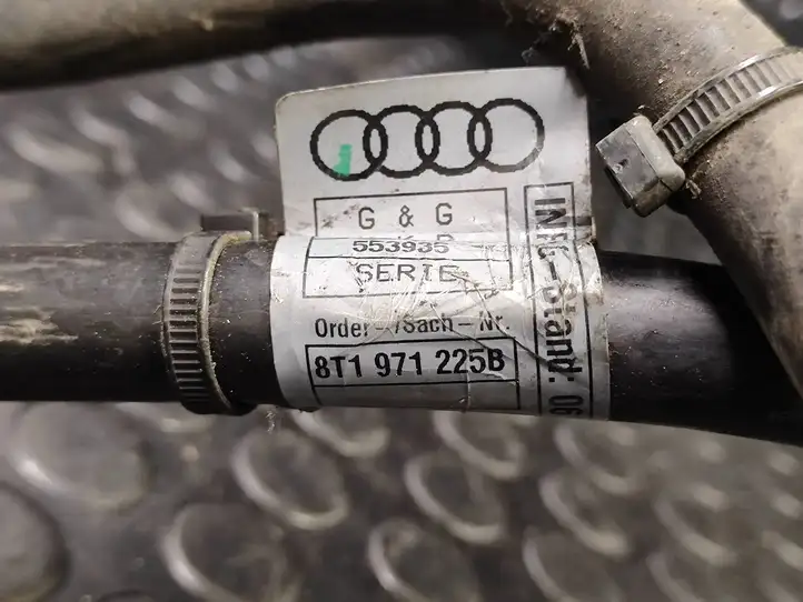 Audi A5 8T 8F (2007 - 2011) 8T1971225B Плюсовой провод аккумулятора — фото 3