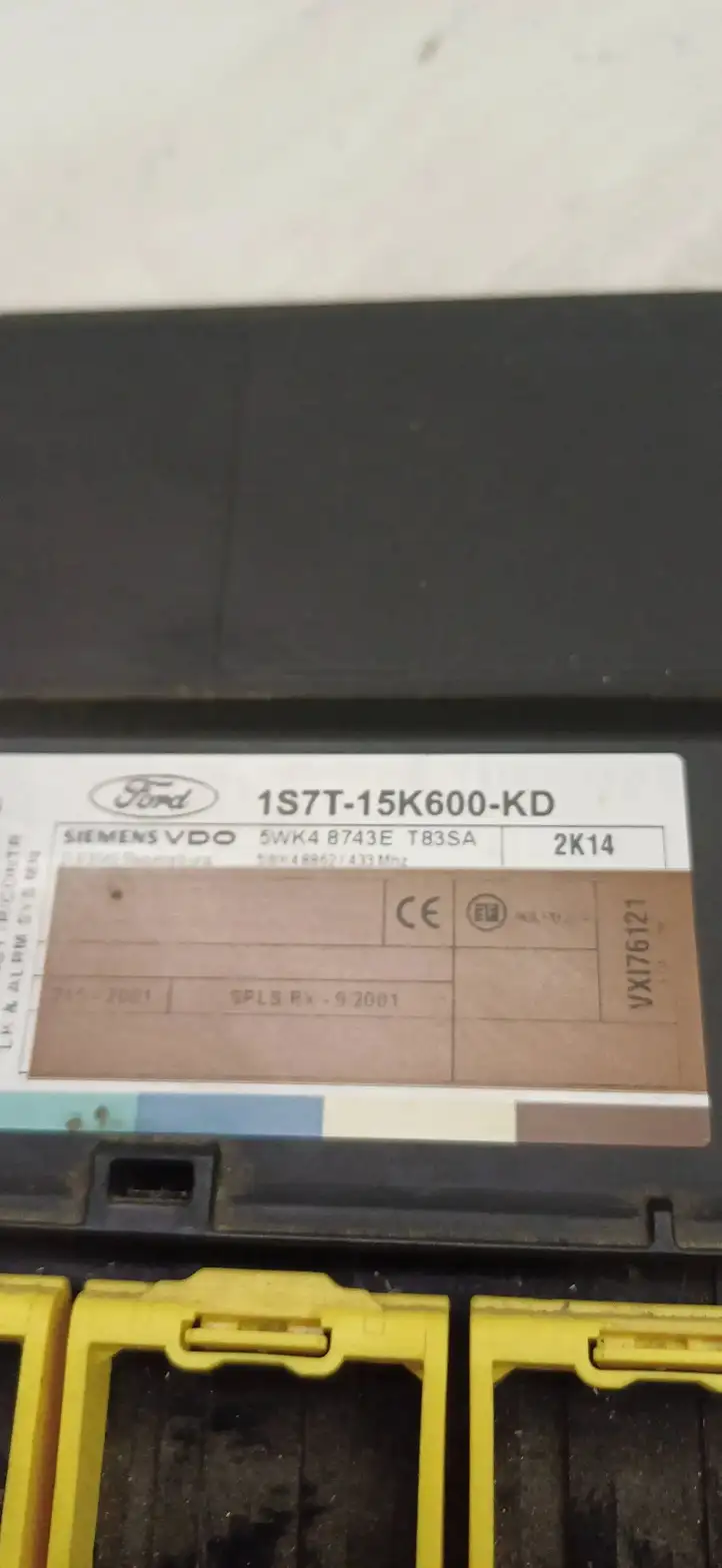 Ford Mondeo Mk III (2000 - 2007) 1S7T15K600KD Модуль комфорта — фото 3