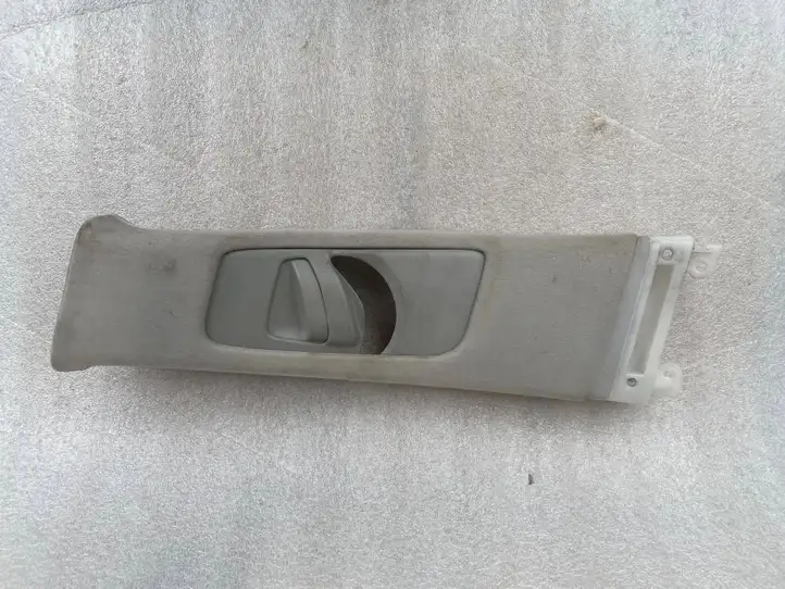 Toyota Corolla Verso E121 (2004 - 2007) 731360F010 Прочие детали салона — фото 1