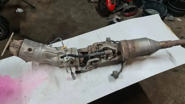 Toyota Auris E180 (2012 - 2018) TF2 Катализатор / DPF / FAP — фото 2