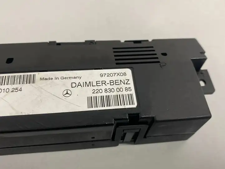 Mercedes-Benz S W220 (1998 - 2006) 2208300085 Блок управления автономным отопителем — фото 7
