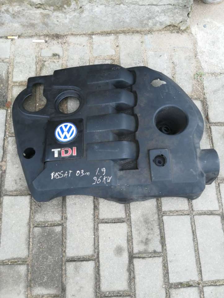 0134272AD Volkswagen PASSAT B5.5 Variklio dangtis (apdaila)