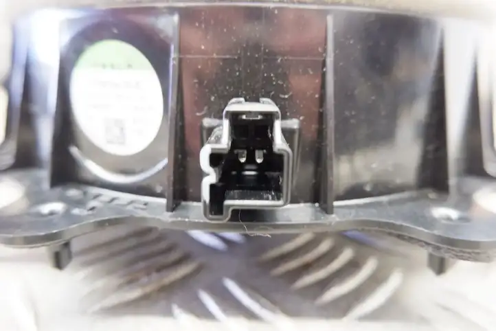 Tesla Model 3 (2017 - 2023)  107974400E Громкоговоритель (громкоговорители) в передних дверях