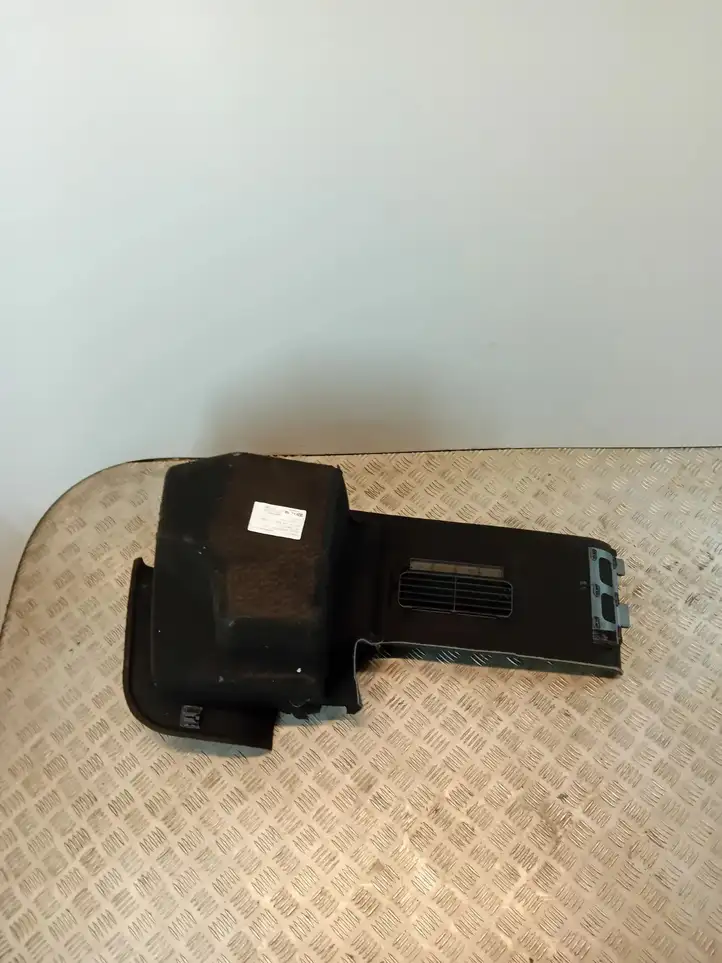 Audi A4 S4 B6 8E 8H (2000 - 2006) 8H0863887A Боковая обшивка багажника — фото 3