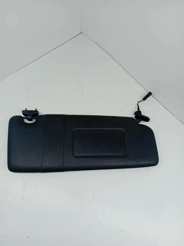 Audi A4 S4 B6 8E 8H (2000 - 2006) 8H0857552 Солнцезащитный козырек — фото 1