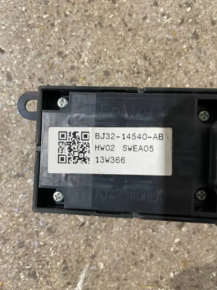 Land Rover Evoque I (2011 - 2015) BJ3214540AB Блок кнопок стеклоподъемников — фото 8