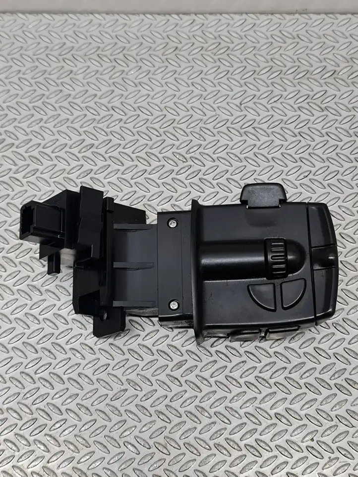 Renault Megane III (2009 - 2016) 255520014R Мултифункционный включатель управления / ручка — фото 3