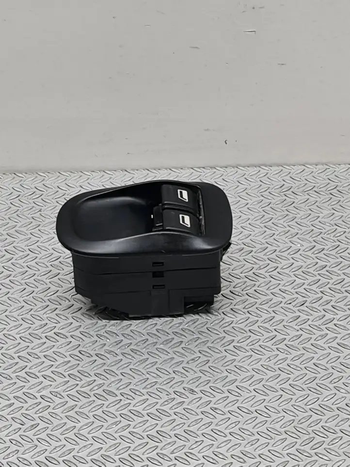 Peugeot 206 (1998 - 2012) 96316306XT Блок кнопок стеклоподъемников — фото 2