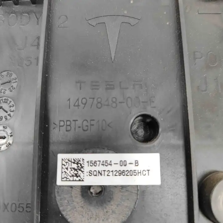 Tesla Model 3 (2017 - 2023) 149784800E Модуль управления кузовом (BCM) — фото 7