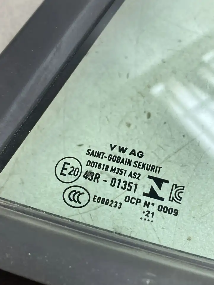 Volkswagen ID.3 (2019 - ) 10A845213F Форточка двери — фото 3