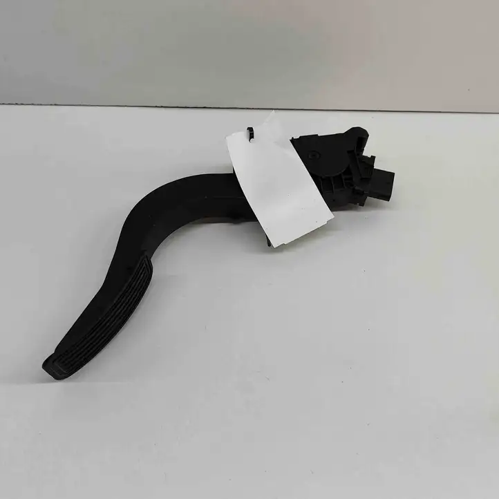 Tesla Model Y (2019 - 2024) 6PV01402110 Педаль акселератора — фото 5