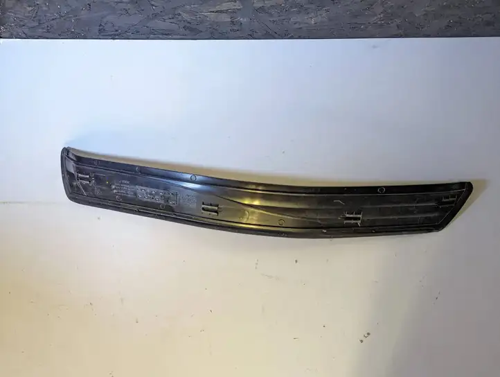BMW 5 E60 E61 (2004 - 2010) 7034306 Внутренняя отделка переднего порога — фото 5