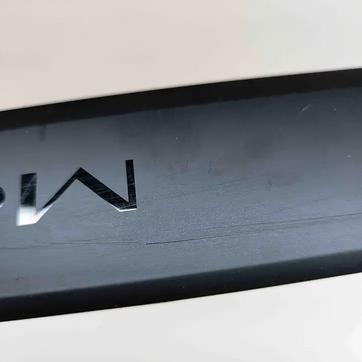 Tesla Model Y (2019 - 2024) 149430100B Внутренняя отделка переднего порога — фото 4