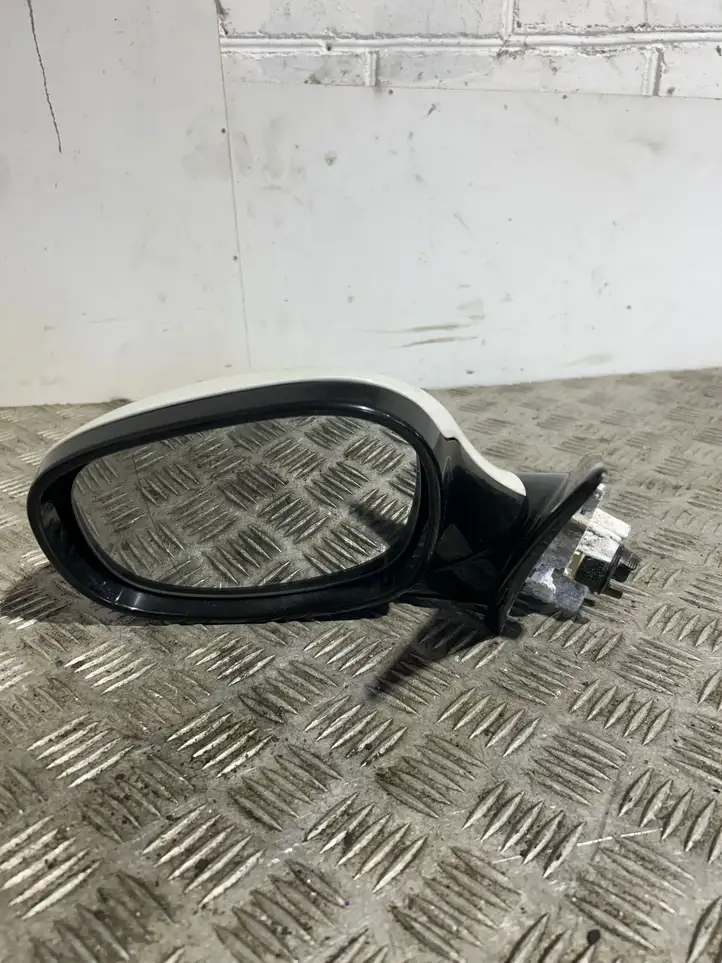 BMW 3 E90 E91 (2005 - 2012) 7182695 Боковое зеркало механическое — фото 1