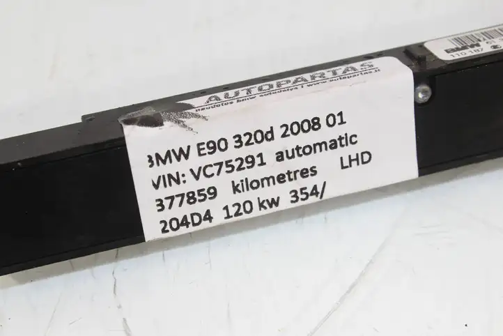 BMW 3 E90 E91 (2005 - 2012) 6962604 Включатель обогрева — фото 3
