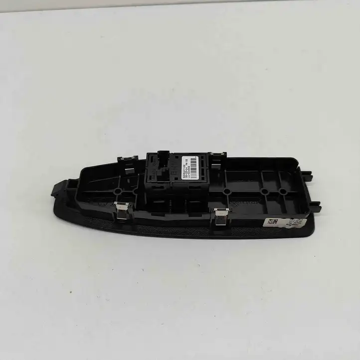 BMW 3 F30 F35 F31 (2012 - 2018) 9208107 Блок кнопок стеклоподъемников — фото 3