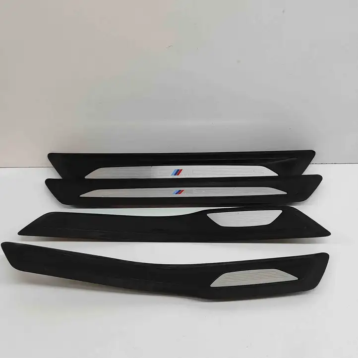 BMW 3 F30 F35 F31 (2012 - 2018)  8054234 Комплект обшивки порога (внутренний)